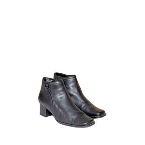 Vintage Women Black Leather Ankle Boots By White Mt. Size 8M/ Women Leather Boot